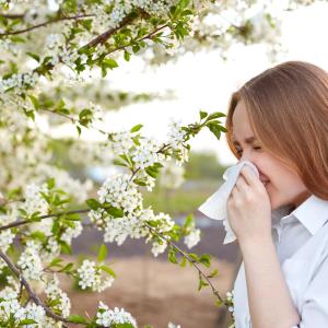 Cinnamic aldehyde, alcohol cause reactions in fragrance allergy