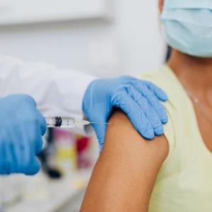 Poor mental health, vaccination reluctance felt by pharmacists during pandemic