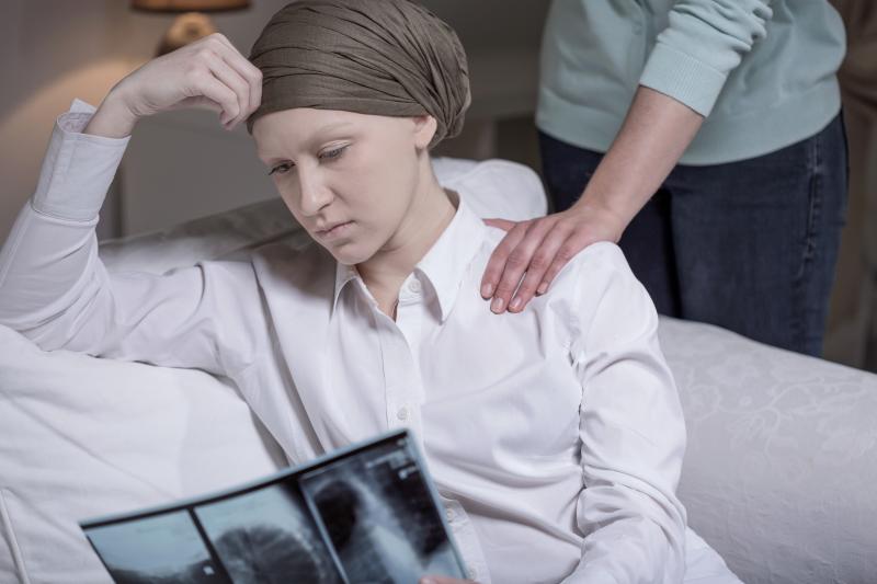 Premature menopause spells increased lung diseases risk for smokers