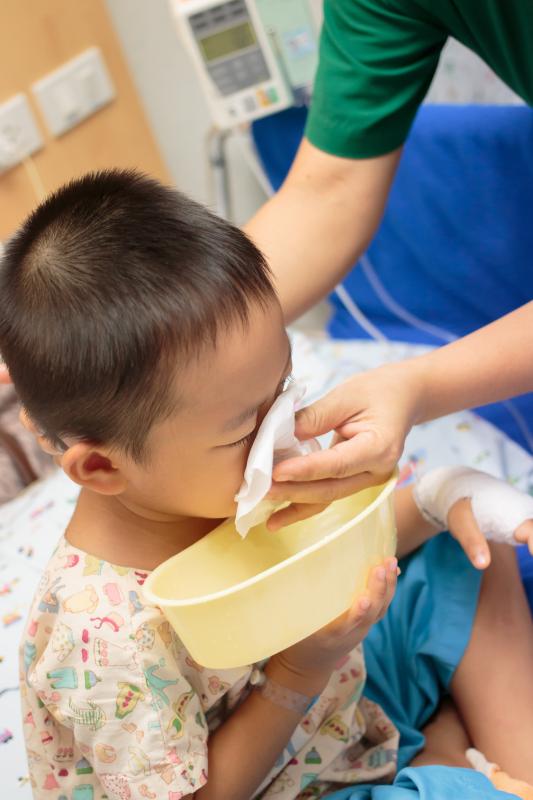 Intracranial sinusitis complications may cause serious injury in children