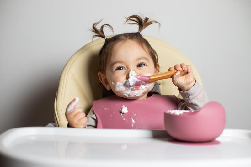 An analysis using data from the Barwon Infant Study (BIS) revealed that a more mature infant gut microbiota in late infancy m