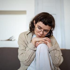 Lonely people prone to incident AF due to unhealthy behaviours