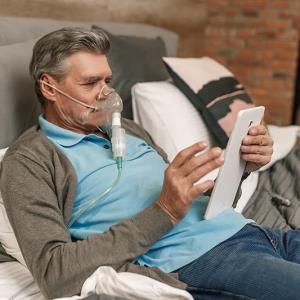 Monitoring app enhances life quality of COPD patients on HO therapy